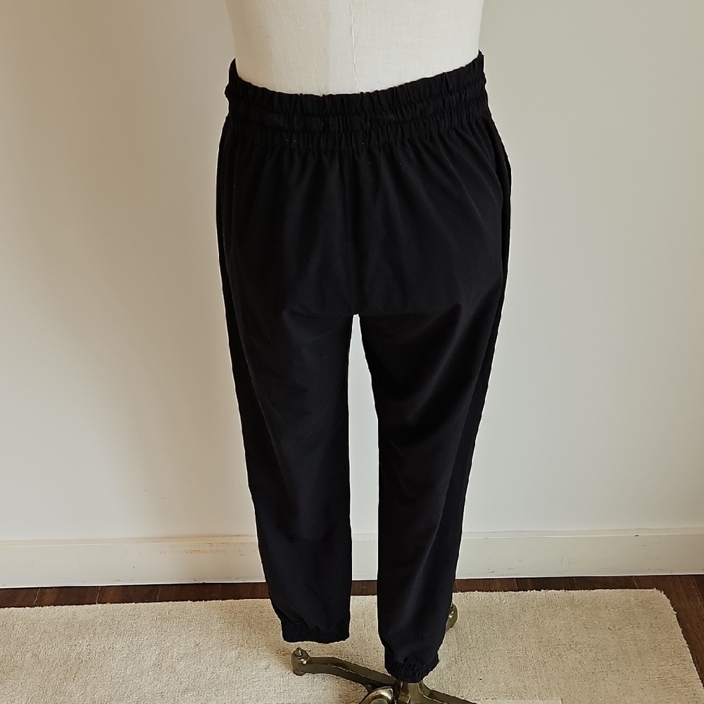 TNA Women's jogger Pants - Picture 2 of 4
